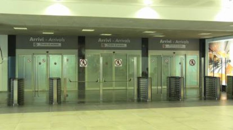 Porte automatiche Palermo hall aeroporto